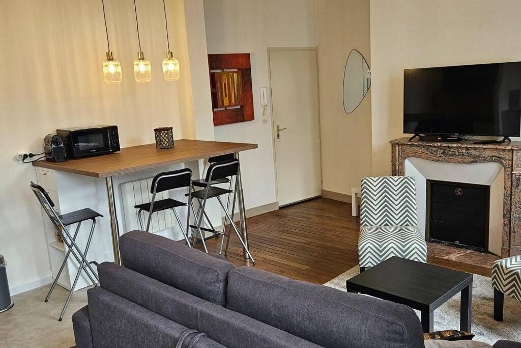 Un Sejour A Centre Place Des Halles Apartment